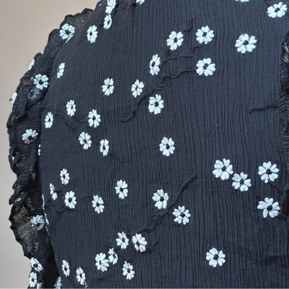 Rebecca Taylor Black & White Alessandra Ruffle Top Size 0 - Picture 8 of 15